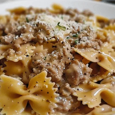Creamy Parmesan Garlic Beef Bowtie Pasta – Your New Comfort Food Obsession!